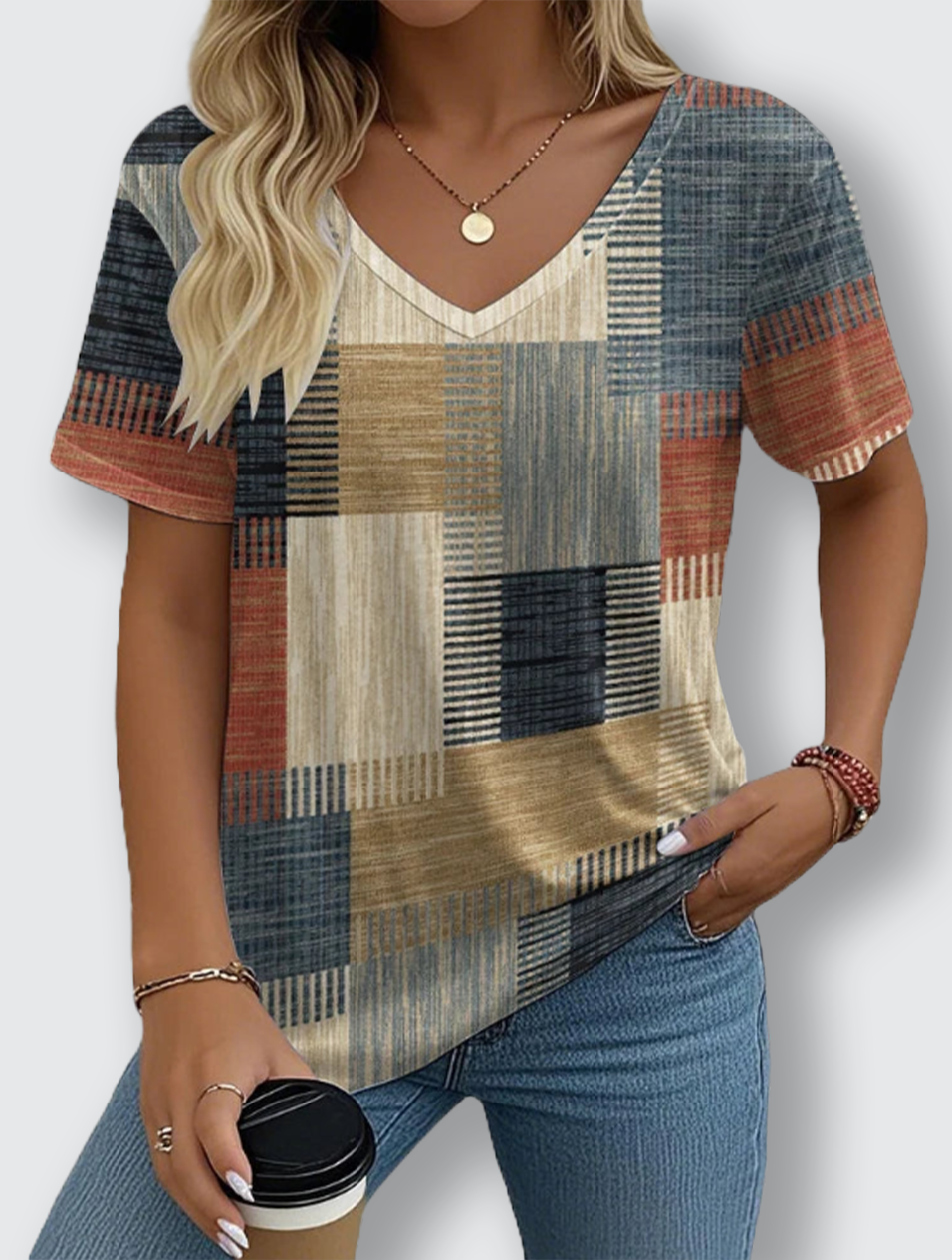 Julia - Sommar-T-shirt med V-ringning