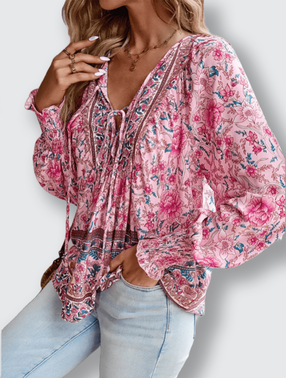 Chloé - Shirten som dansar i vinden