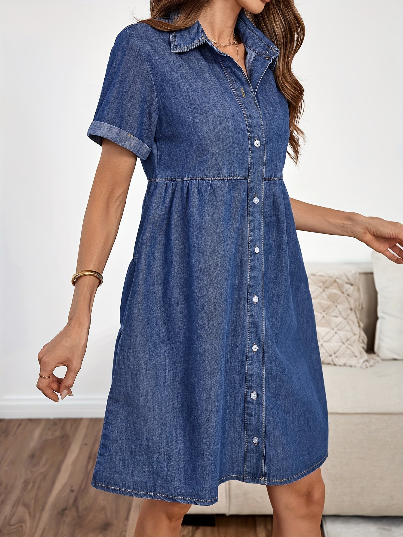 Helena – Klassisk denim med sofistikerad elegans