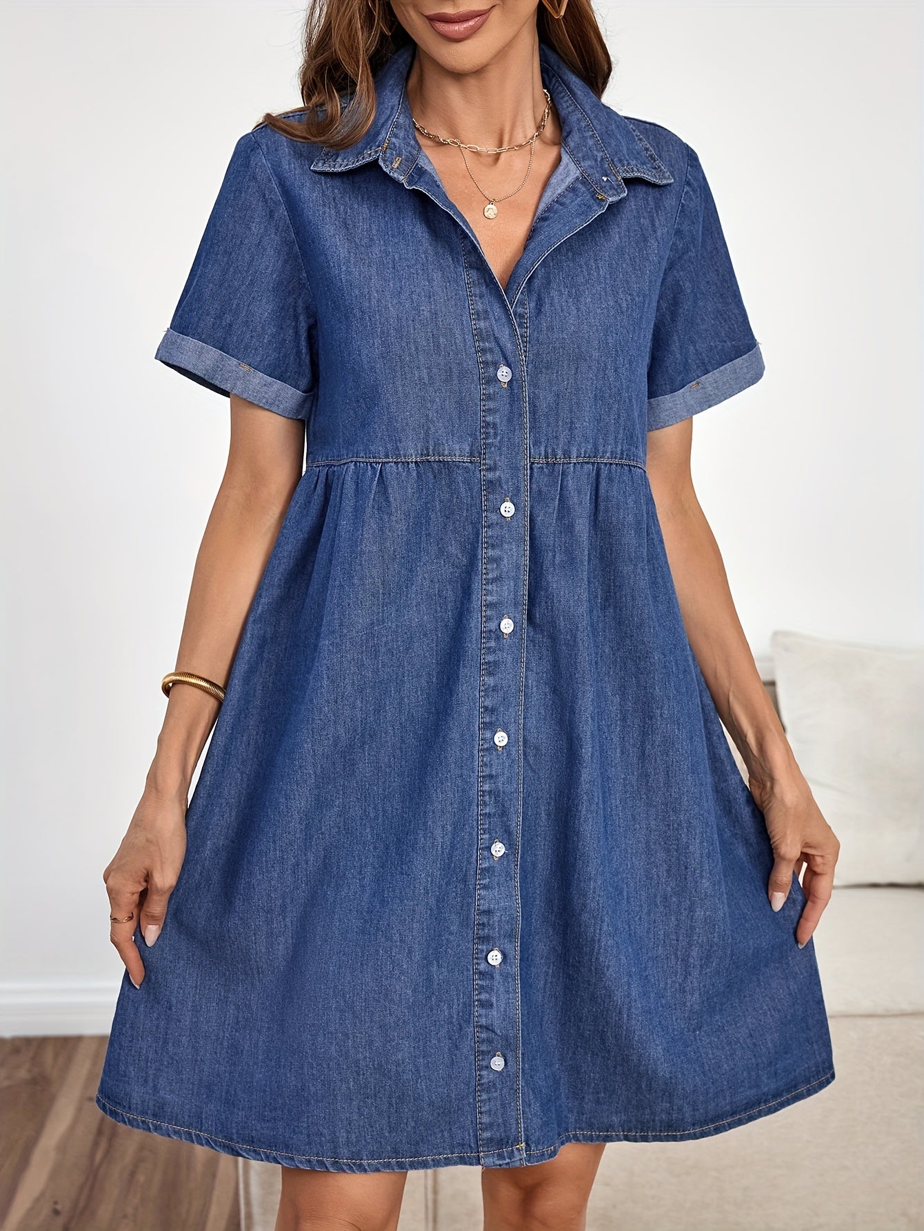 Helena – Klassisk denim med sofistikerad elegans