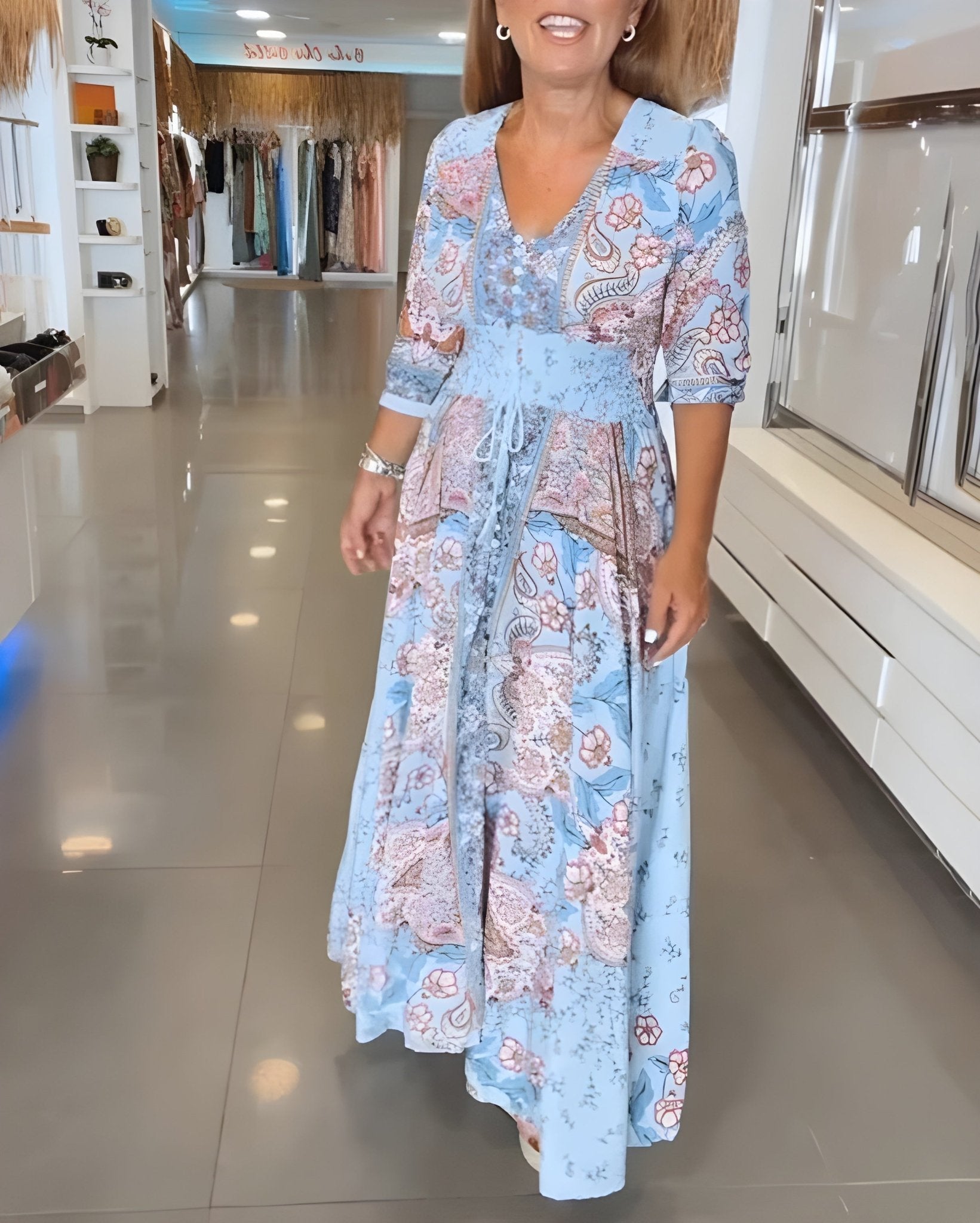 Sarah - Stilren klänning med vackra detaljer