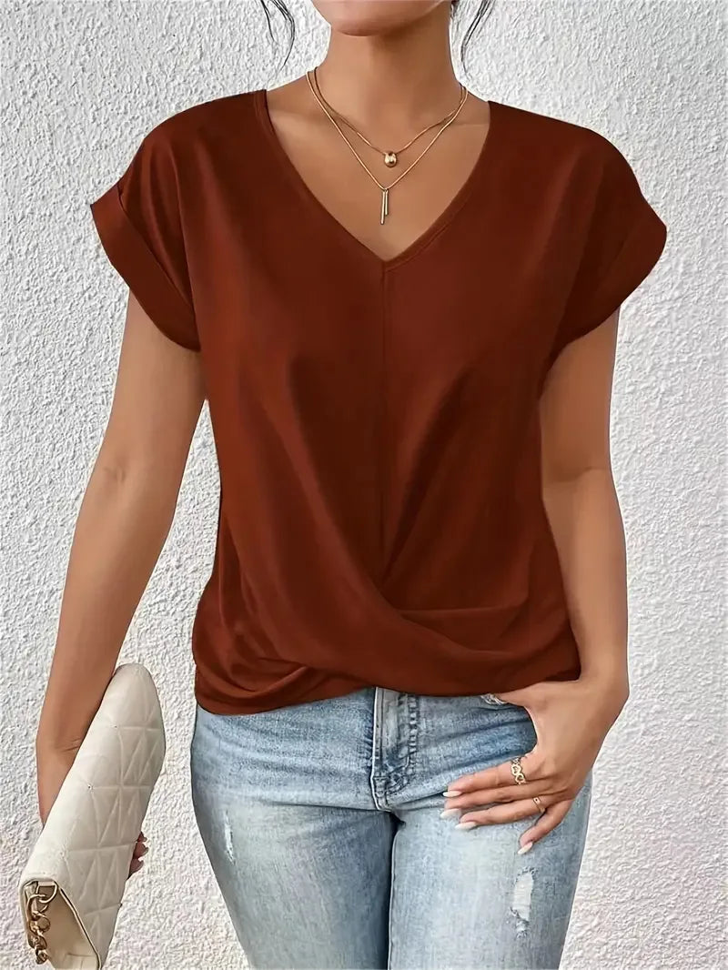 Jada - Elegant T-shirt med V-ringning