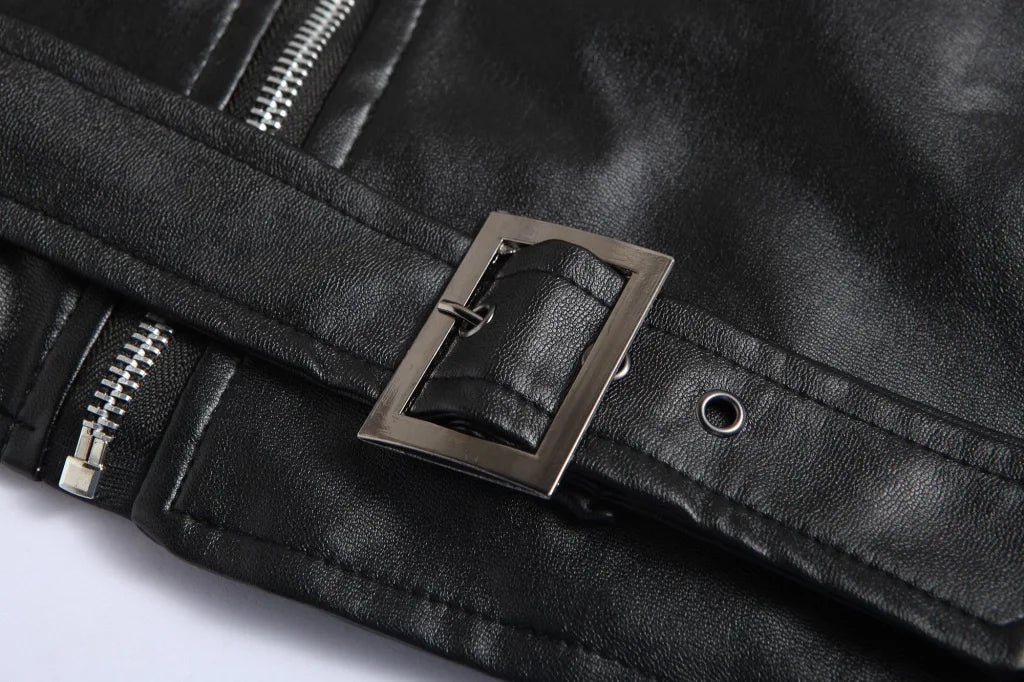 Erazm – Elegant bomberjacka i läder