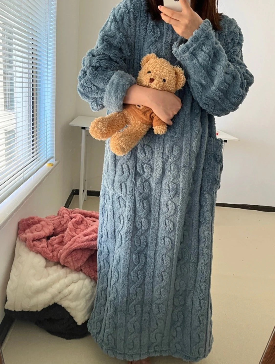 Liliora – Den varma och mysiga nattklänningen för kalla kvällar