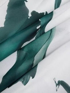 Ingeborg – Maxiklänningen som rör sig med dig