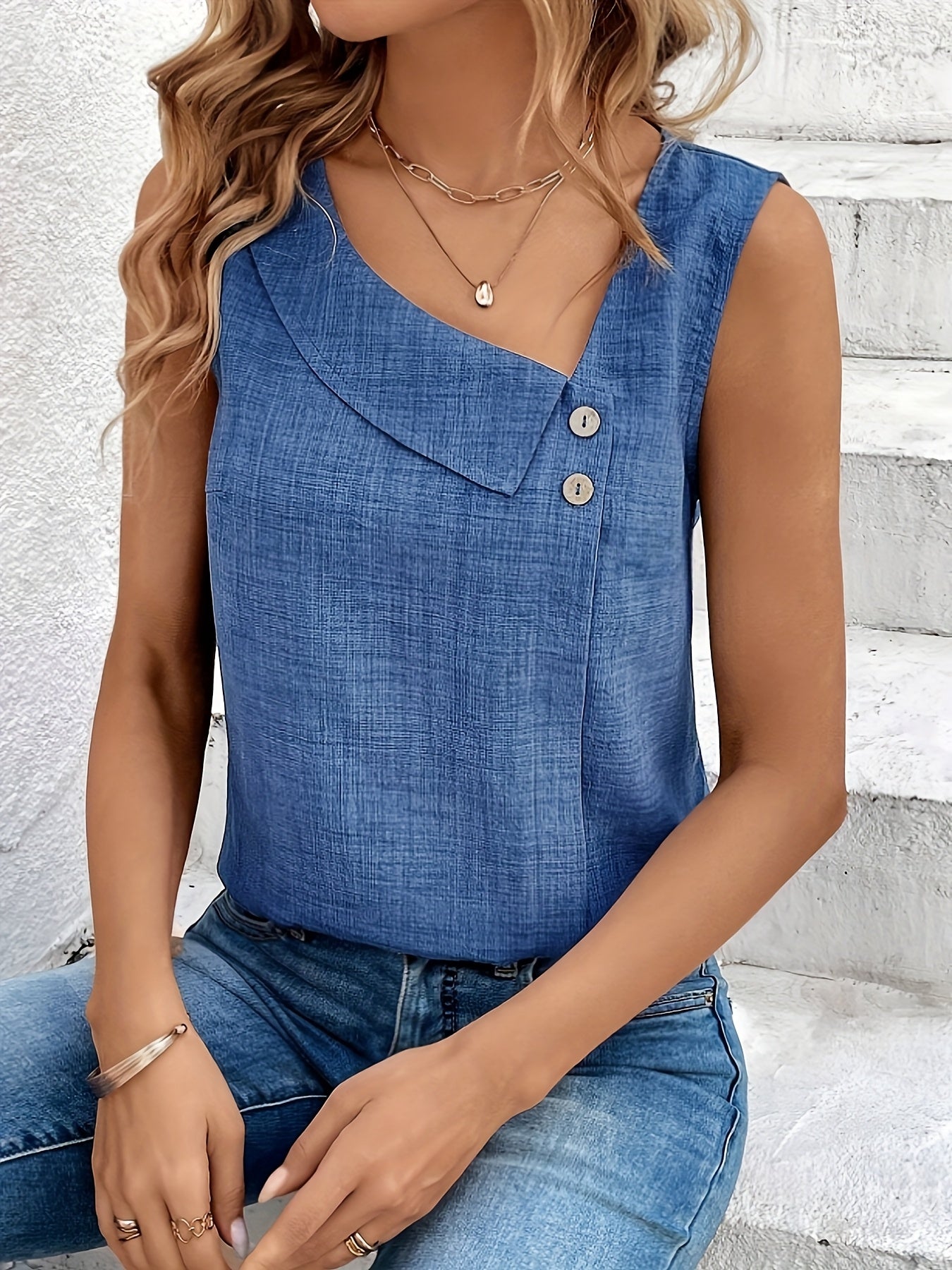 Mona - Bekväm och stilren tanktop för aktiva kvinnor